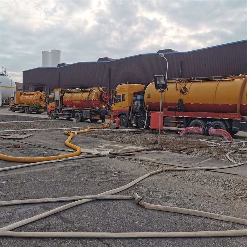 康平污水池清理